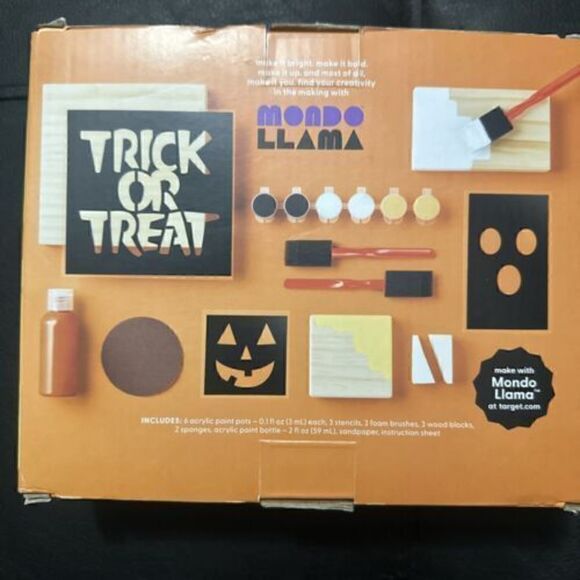 Mondo Llama Create Your Own Halloween Tiered Tray Kit. 3 Pieces. - Picture 2 of 3